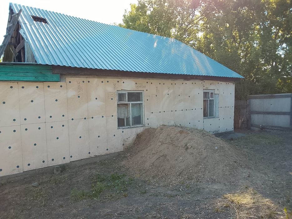 Продам дом на 1 микрорайоне