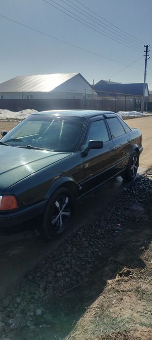 Продам Ауди 80 б4