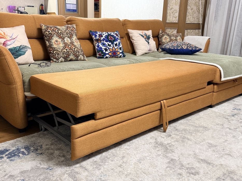 Диван раскладной б/у