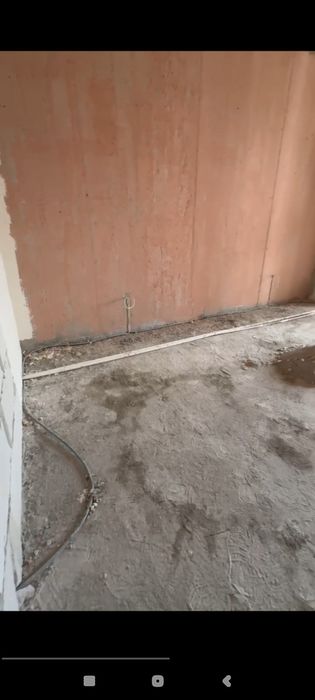 Срочна квартира сотилади 1 хона каробка 32000$ келишилади яна нарх