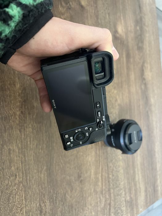SONY A6400 x Sony E4 10/20 G x Petter McKinnon Чанта