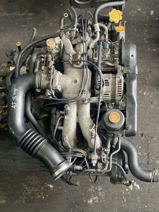 Контрактные Двигатель Subaru Legasy  Subaru Outbec обьем 2.5 EJ253