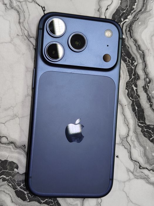 iPhone apple 17 pro (Алматы) ЛОТ: 11183