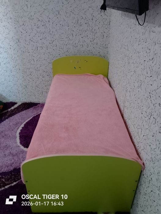 Продам детскую кроватку