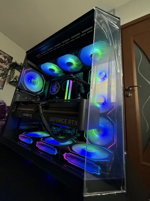 PC Gaming RGB RTX 4080 R7 9800x3d 32gb
