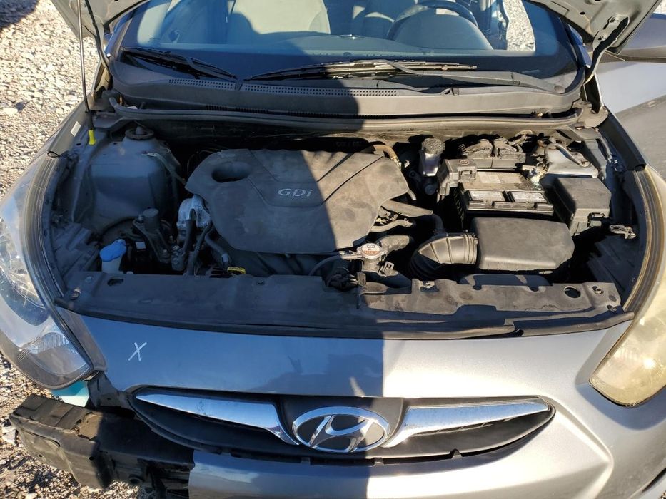 Hyundai accent 2013г запчасти
