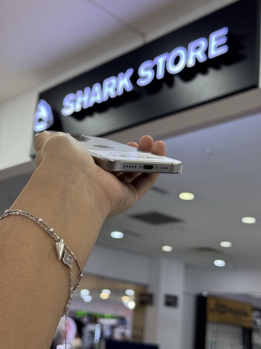 iphone 15 pro Shark Store