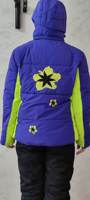 Продам лыжный костьюм ,б/у