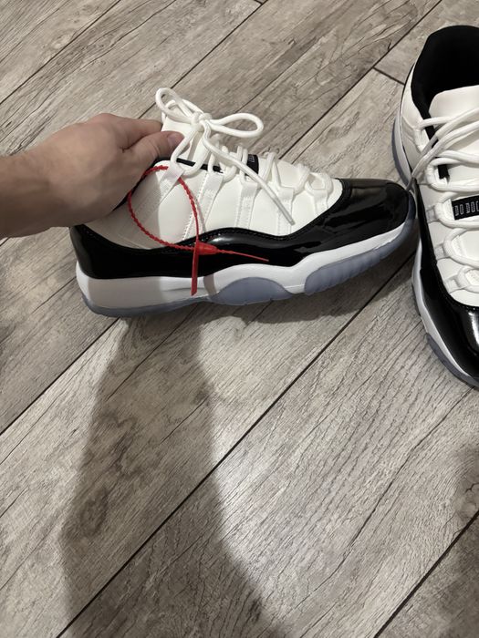 Новые кроссовки мужские