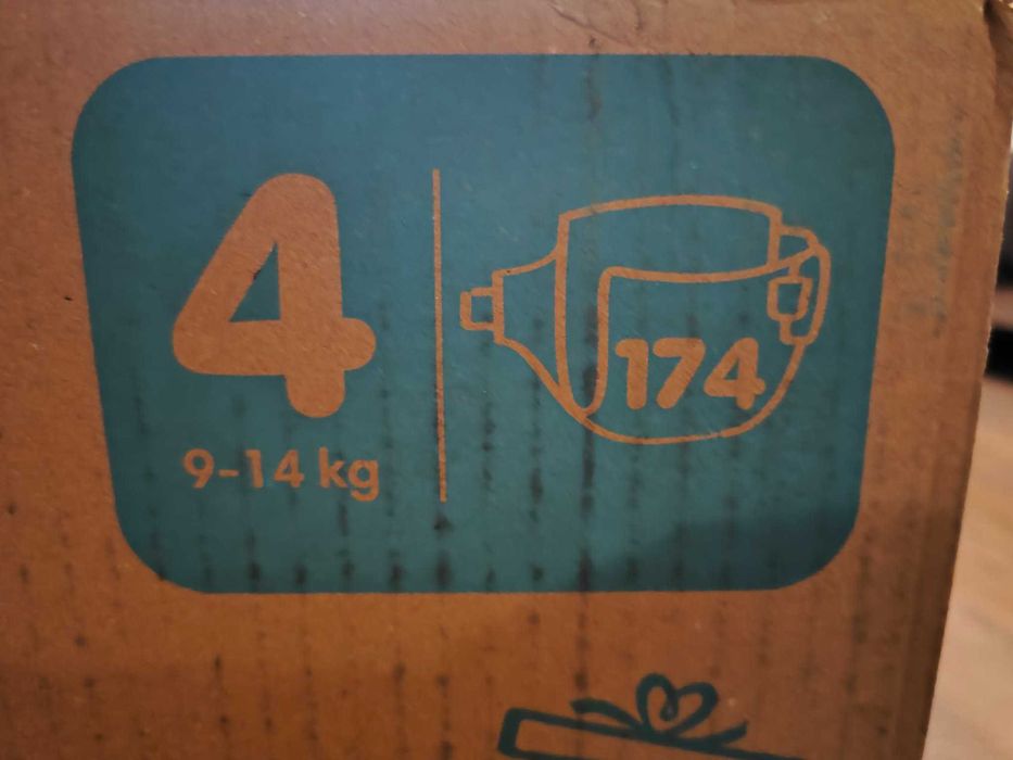 Памперси Pampers Premium Protection 4 - 1 кашон, 174 бр. (Германия)
