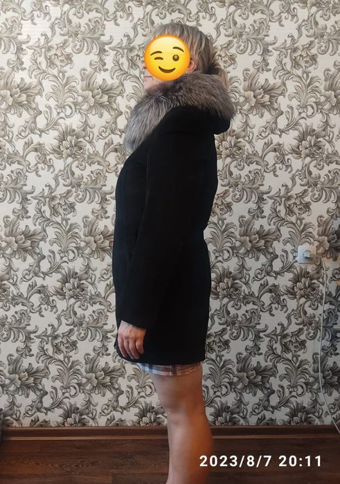 Замшевая куртка. Воротник(капюшон) -чернобурка