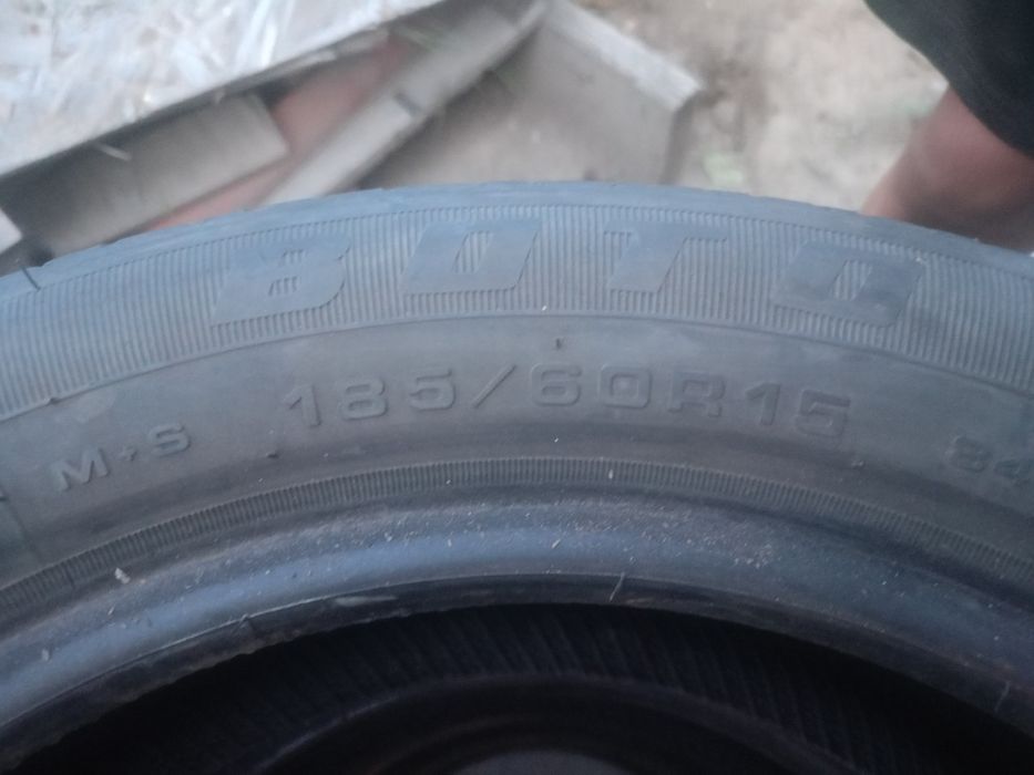 Продам летний шины