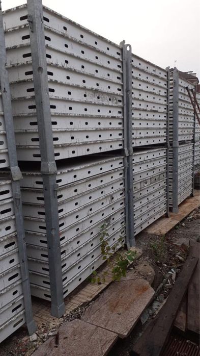 Sistem pentru cofrat placa, planseu, cofraj placa doka, Amadio nu Doka