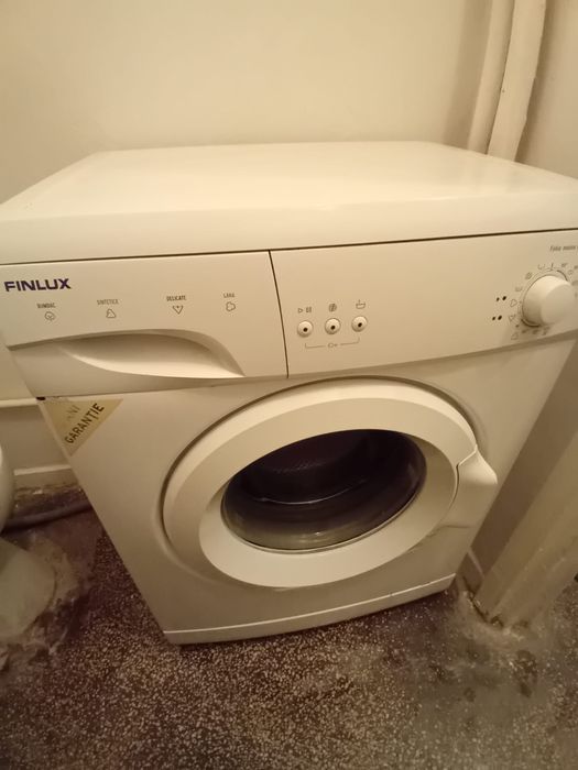 Masina de spalat  slim Finlux ZB0842CB1