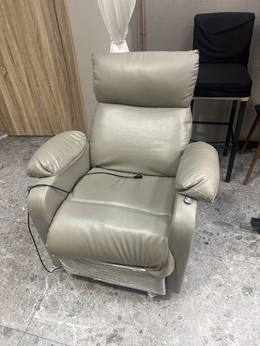 Продам реклайнер рабочий