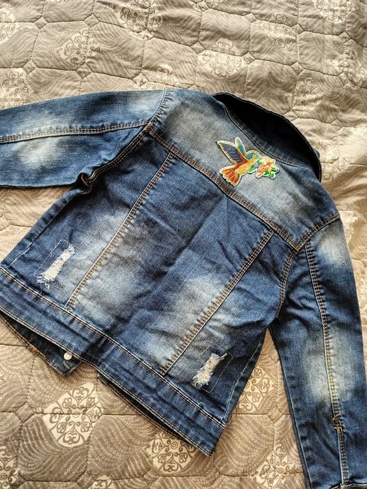 Джинсовая курточка на девочку 2-3 года.