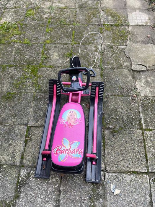 Шейна Чук и Гек с кормило - розова на Барби