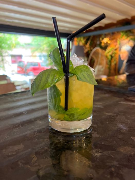 Cocktail bar-Bar mobil—Barman—Nunti—Botezuri