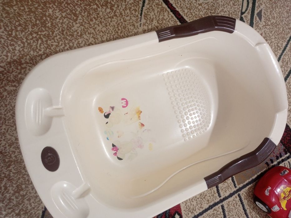 Продам  ванной тазик детский