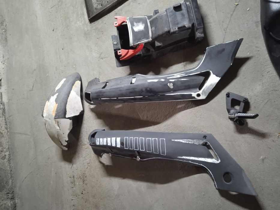 Продам запчасти.