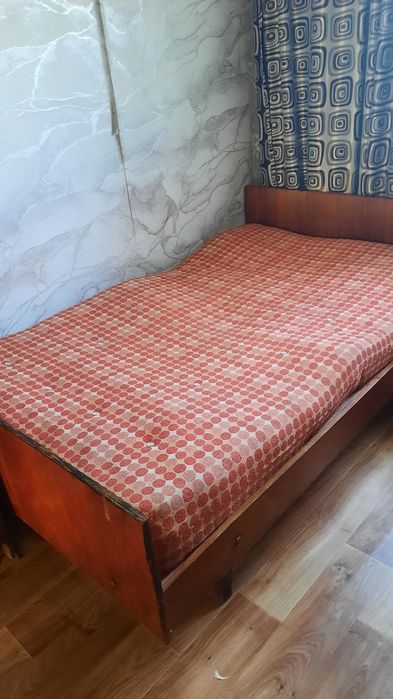 Продам кровать в хорошем состоянии