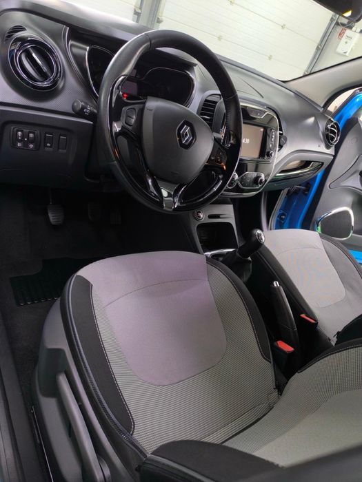 De vanzare merita vazuta.