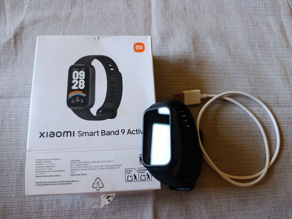 Смарт гривна Xiaomi Smart Band 9