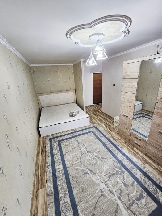 посуточно, по часам 4 мкр
