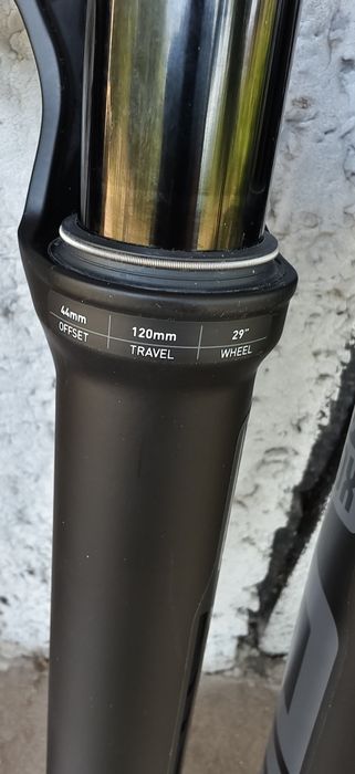 Вилки ROCKSHOX SID 2P Base 29 " с ход 110,120mm 15x110mm НОВИ