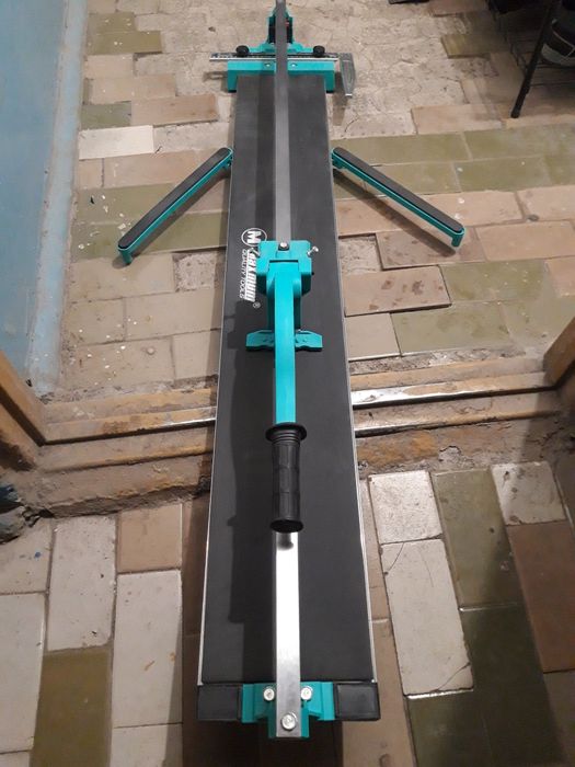 Продам плиткорез