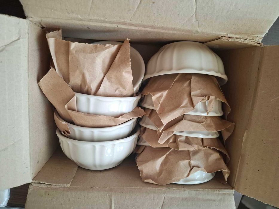 9 бр. автентични винтидж купички, производство на завод „Китка“, Нови пазар.