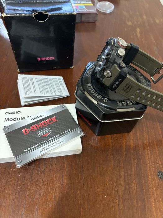 Vând ceas G-SHOCK GG-B100