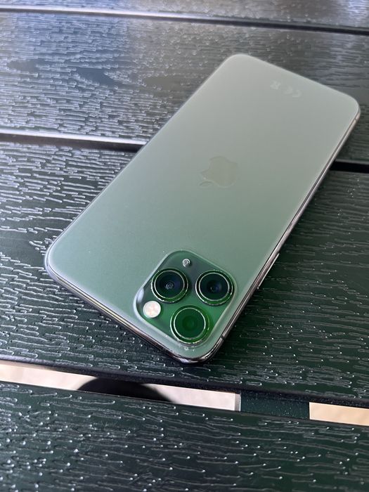 Iphone 11 pro max 256gb ( Gray ) iOS 27.0.1