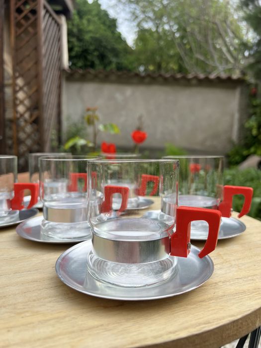 Стъклени чаши за чай