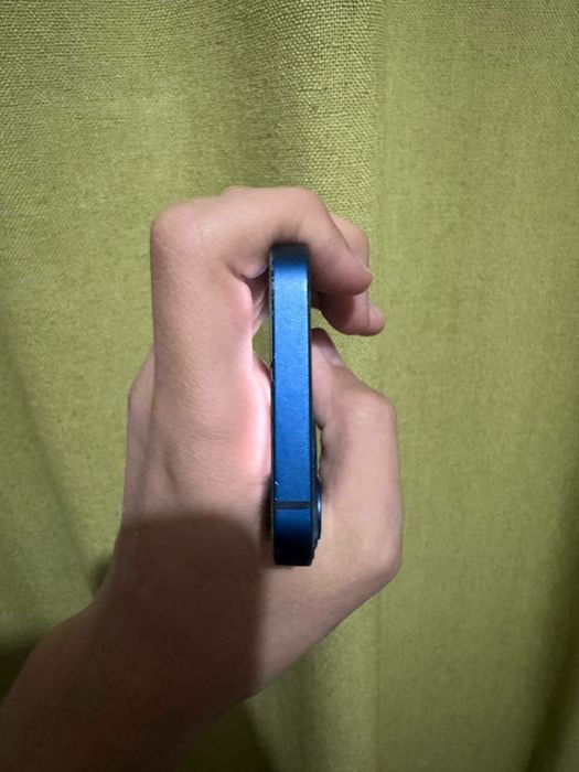 iPhone 12 mini 128gb на айклауде