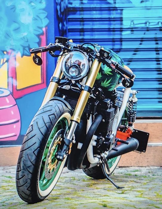 Yamaha XJR 1200 Cafe Racer