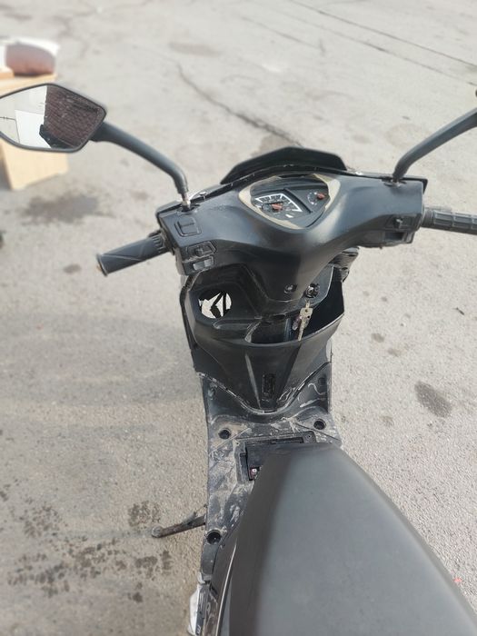 Мопед на ходу!!!