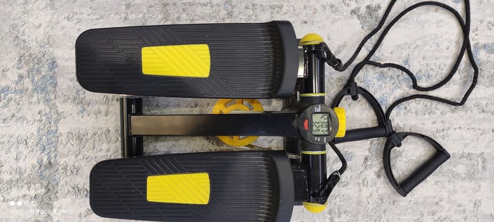 Мини-степпер с эспандерами (2 в 1)