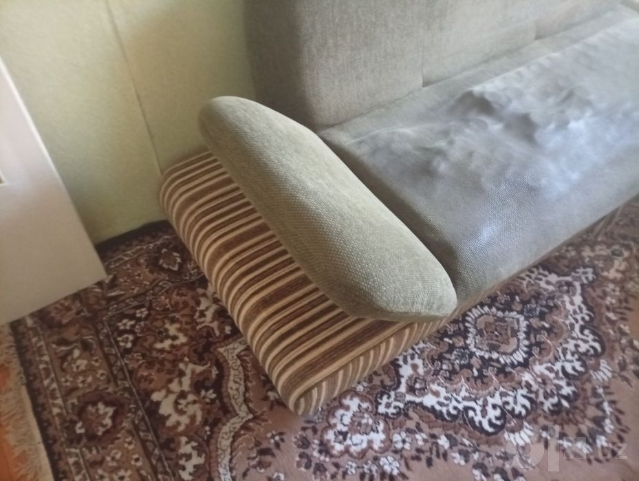 Диван даром, самовывоз