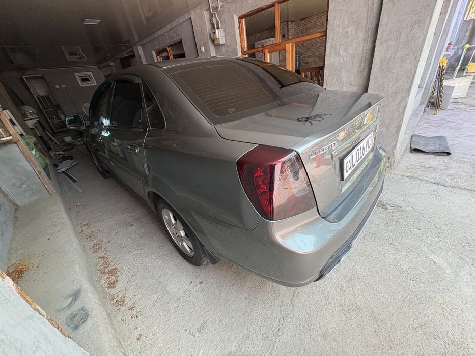 lasetti 1.8 gentra qlingan