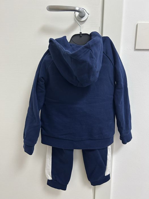 Trening Guess marimea 3 ani