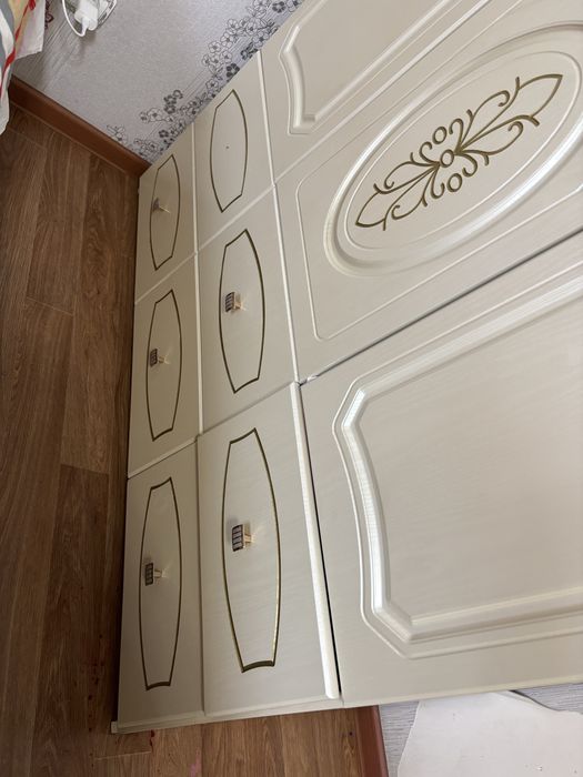 Продам шкаф шкаф