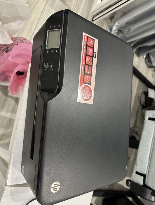 Продам цветной принтер HP 3525