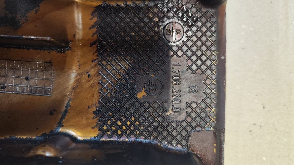 Челен капак за мотор м54б25