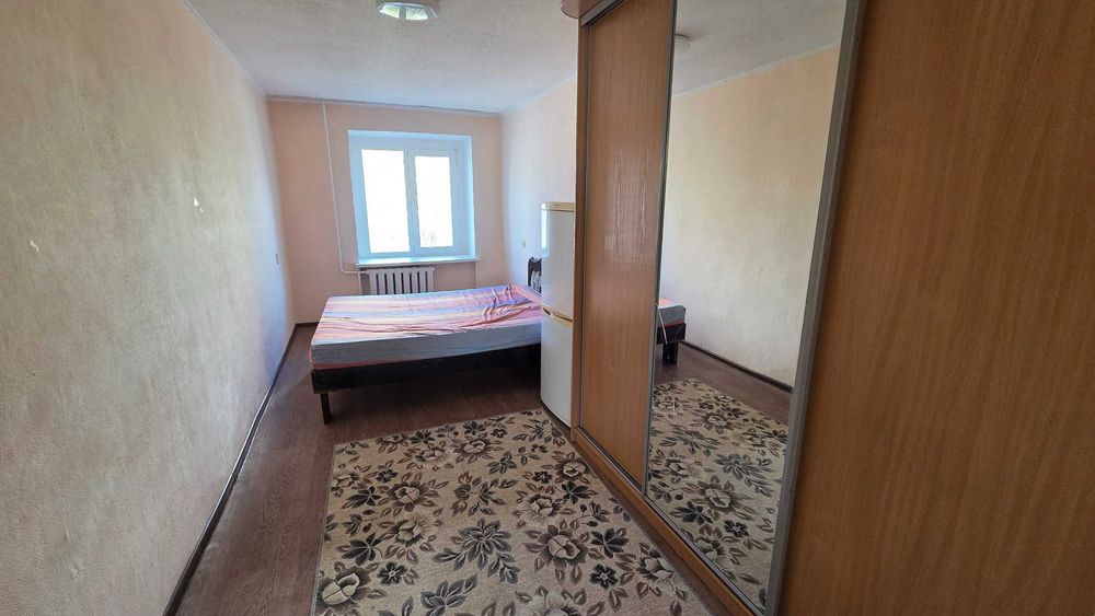 2ком. ул. Кубеева 47кв.3этаж