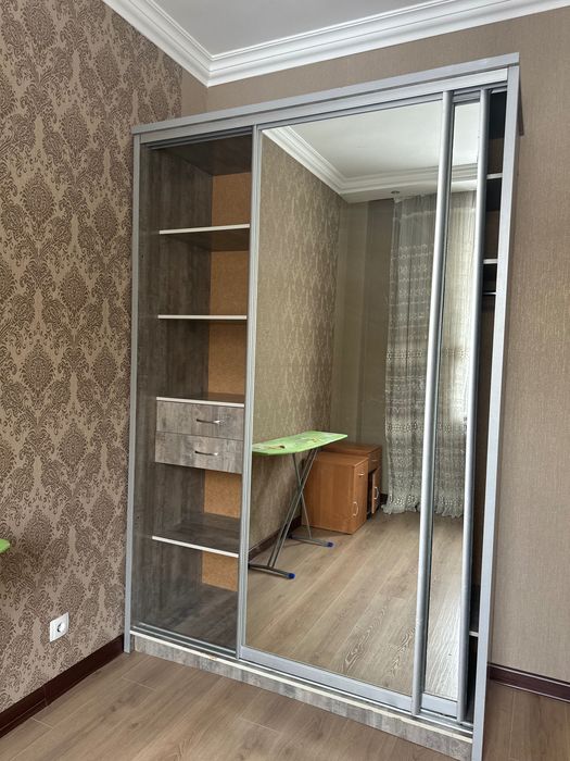 Шкаф-купе двухдверный