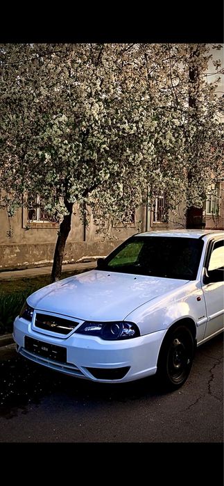 nexia 2  1.6 luks kansaner
