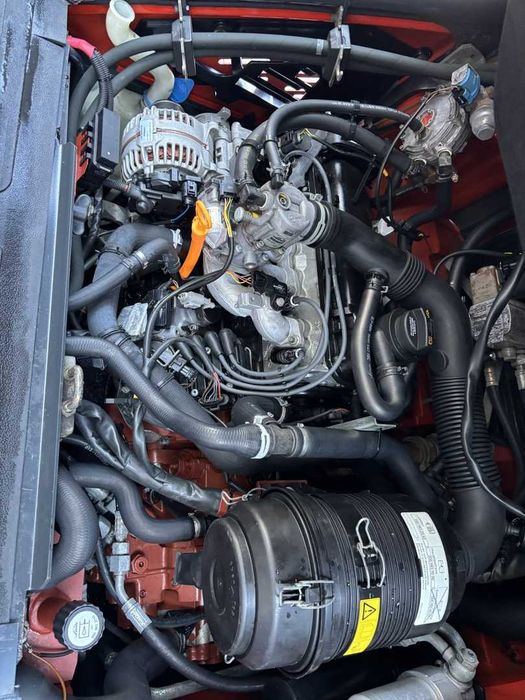 Stivuitor - Motostivuitor Linde H25T GPL An fabricație: 2009