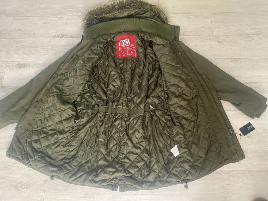 Haina/ Geaca barbateasca iarna XXL, noua
