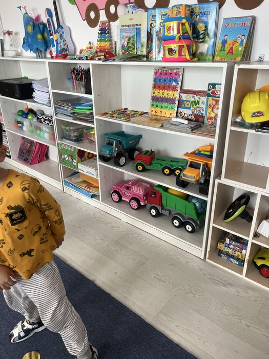 Балабакша жабылуына баиланысьы инвентарь сатылады